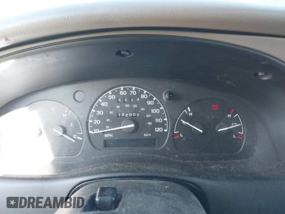 ✅ 1999 Ford Ranger XL • VIN: 1FTYR14C5XPA34391 • Lot: 43917196. Wystawiony na IAAI z przebiegiem 132 002 mil. Bezpłatny archiwum sprzedaży aukcyjnych z USA i szczegółowy raport historii pojazdu na DreamBid. Zdjęcie 7.