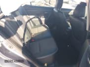 ✅ 2014 Toyota Corolla LE Premium • VIN: 2T1BURHE6EC016427 • Lot: 42770856. Wystawiony na IAAI z przebiegiem 118 431 mil. Bezpłatny archiwum sprzedaży aukcyjnych z USA i szczegółowy raport historii pojazdu na DreamBid. Zdjęcie 8.