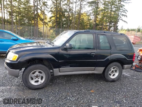 ✅ 2002 Ford Explorer Sport XLS • VIN: 1FMZU70E82UC67765 • Лот: 43651244. Опубликован ранее на IAAI с пробегом 210 088 миль. Бесплатный доступ к архиву аукционных продаж из США и подробный отчёт об истории автомобиля на DreamBid. Изображение 14.