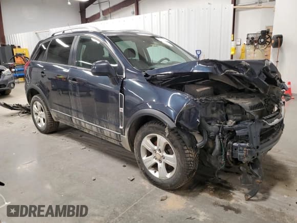 ✅ 2014 Chevrolet Captiva Sport LS • VIN: 3GNAL2EKXES676951 • Lot: 52073525. Wystawiony na Copart z przebiegiem 104 986 mil. Bezpłatny archiwum sprzedaży aukcyjnych z USA i szczegółowy raport historii pojazdu na DreamBid. Zdjęcie 4.