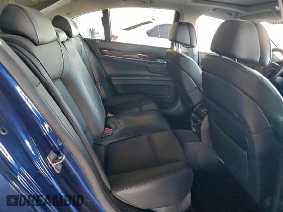 ✅ 2009 BMW 7 Series 750i • VIN: WBAKA83519CY34945 • Lot: 96742665. Listed on Copart with 99,739 mi. Free auction sales archive from the USA and detailed vehicle history report at DreamBid. Image 10.