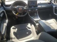 ✅ 2022 Toyota RAV4 XLE • VIN: 2T3W1RFV7NW212038 • Lot: 84959655. Listed on Copart with 44,907 mi. Free auction sales archive from the USA and detailed vehicle history report at DreamBid. Image 8.