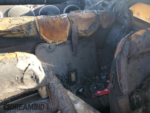 ✅ 1990 Nissan 300ZX • VIN: GZ32002975 • Лот: 49444665. Опубликован ранее на Copart с пробегом Не указан. Бесплатный доступ к архиву аукционных продаж из США и подробный отчёт об истории автомобиля на DreamBid. Изображение 10.