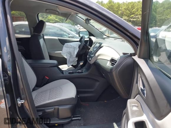 ✅ 2022 Chevrolet Equinox LS • VIN: 3GNAXHEV7NS203526 • Lot: 42740763. Listed on IAAI with 51,271 mi. Free auction sales archive from the USA and detailed vehicle history report at DreamBid. Image 5.