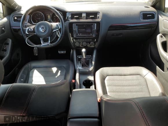 ✅ 2016 Volkswagen Jetta GLI SE • VIN: 3VW4T7AJ4GM358442 • Lot: 70870495. Listed on Copart with 112,854 mi. Free auction sales archive from the USA and detailed vehicle history report at DreamBid. Image 8.