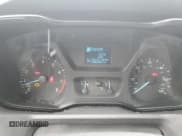 ✅ 2017 Ford Transit • VIN: 1FTYR2CM6HKA29960 • Lot: 56224535. Wystawiony na Copart z przebiegiem 266 620 mil. Bezpłatny archiwum sprzedaży aukcyjnych z USA i szczegółowy raport historii pojazdu na DreamBid. Zdjęcie 9.