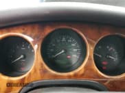 ✅ 2003 Jaguar XJ Sport • VIN: SAJDA12C63LF53321 • Lot: 84354875. Wystawiony na Copart z przebiegiem 173 741 mil. Bezpłatny archiwum sprzedaży aukcyjnych z USA i szczegółowy raport historii pojazdu na DreamBid. Zdjęcie 9.