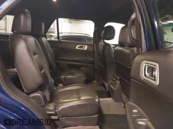 ✅ 2015 Ford Explorer XLT • VIN: 1FM5K8D89FGA55086 • Lot: 41685799. Listed on IAAI with 127,771 mi. Free auction sales archive from the USA and detailed vehicle history report at DreamBid. Image 8.
