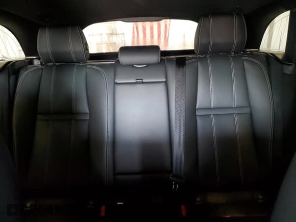 ✅ 2019 Land Rover Range Rover Velar R-Dynamic SE • VIN: SALYL2EV6KA203510 • Lot: 68707615. Wystawiony na Copart z przebiegiem Nie podano. Bezpłatny archiwum sprzedaży aukcyjnych z USA i szczegółowy raport historii pojazdu na DreamBid. Zdjęcie 10.