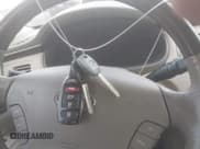 ✅ 2009 Hyundai Azera Limited • VIN: KMHFC46F19A373801 • Lot: 41481510. Listed on IAAI with 186,248 mi. Free auction sales archive from the USA and detailed vehicle history report at DreamBid. Image 11.