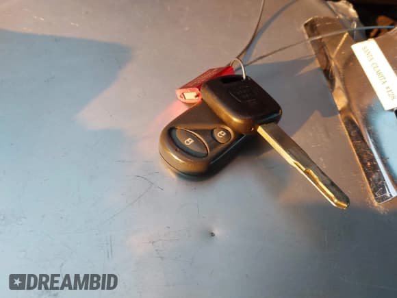 ✅ 2005 Honda Civic LX • VIN: 1HGEM22535L049067 • Лот: 43785681. Опубликован ранее на IAAI с пробегом 215 640 миль. Бесплатный доступ к архиву аукционных продаж из США и подробный отчёт об истории автомобиля на DreamBid. Изображение 11.