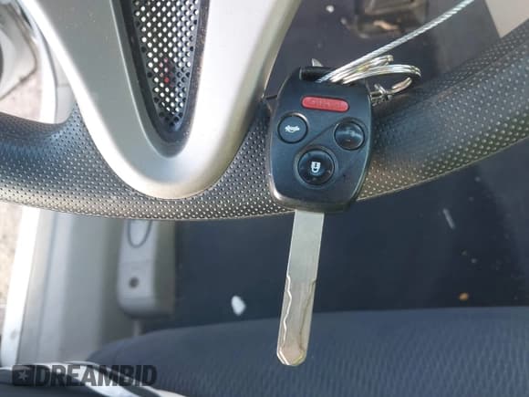 ✅ 2009 Honda Civic • VIN: JHMFA36259S015577 • Lot: 43663762. Listed on IAAI with 127,353 mi. Free auction sales archive from the USA and detailed vehicle history report at DreamBid. Image 11.