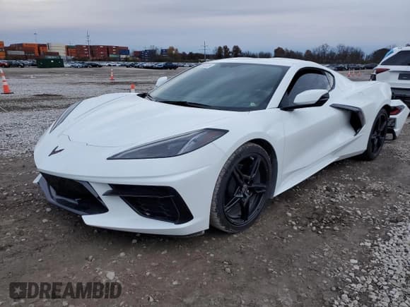 ✅ 2023 Chevrolet Corvette 1LT • VIN: 1G1YA2D42P5119442 • Lot: 92563025. Wystawiony na Copart z przebiegiem 29 381 mil. Bezpłatny archiwum sprzedaży aukcyjnych z USA i szczegółowy raport historii pojazdu na DreamBid. Zdjęcie 1.