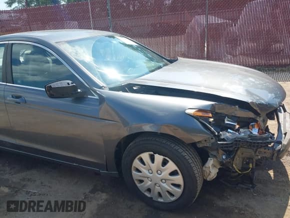 ✅ 2010 Honda Accord LX • VIN: 1HGCP2F30AA045667 • Lot: 43361604. Listed on IAAI with 86,933 mi. Free auction sales archive from the USA and detailed vehicle history report at DreamBid. Image 18.