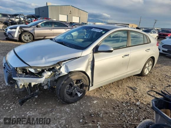 ✅ 2017 Hyundai Ioniq Blue • VIN: KMHC65LC7HU054376 • Lot: 93331125. Listed on Copart with 125,764 mi. Free auction sales archive from the USA and detailed vehicle history report at DreamBid. Image 1.