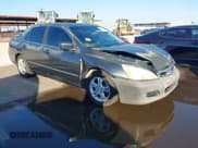 ✅ 2007 Honda Accord LX SE • VIN: JHMCM563X7C006069 • Lot: 43784984. Wystawiony na IAAI z przebiegiem 210 769 mil. Bezpłatny archiwum sprzedaży aukcyjnych z USA i szczegółowy raport historii pojazdu na DreamBid. Zdjęcie 1.