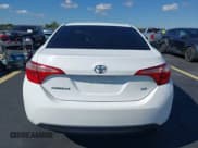 ✅ 2017 Toyota Corolla L • VIN: 2T1BURHEXHC850012 • Lot: 43747822. Wystawiony na IAAI z przebiegiem 94 718 mil. Bezpłatny archiwum sprzedaży aukcyjnych z USA i szczegółowy raport historii pojazdu na DreamBid. Zdjęcie 16.