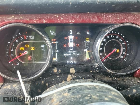 ✅ 2022 Jeep Gladiator Rubicon • VIN: 1C6JJTBG7NL124521 • Lot: 80844305. Wystawiony na Copart z przebiegiem 57 872 mil. Bezpłatny archiwum sprzedaży aukcyjnych z USA i szczegółowy raport historii pojazdu na DreamBid. Zdjęcie 9.