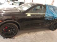 ✅ 2013 Porsche Cayenne Turbo • VIN: WP1AC2A26DLA92659 • Lot: 43567472. Wystawiony na IAAI z przebiegiem 111 258 mil. Bezpłatny archiwum sprzedaży aukcyjnych z USA i szczegółowy raport historii pojazdu na DreamBid. Zdjęcie 14.