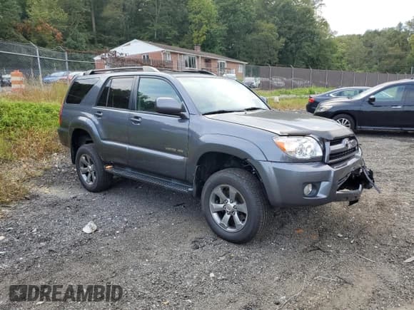 ✅ 2008 Toyota 4Runner Limited • VIN: JTEBT17RX8K006426 • Lot: 83840885. Listed on Copart with 188,147 mi. Free auction sales archive from the USA and detailed vehicle history report at DreamBid. Image 4.