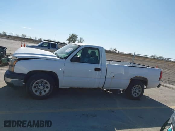 ✅ 2007 Chevrolet Silverado 1500 Work Truck • VIN: 3GCEC14V87G176647 • Lot: 43504725. Listed on IAAI with 187,694 mi. Free auction sales archive from the USA and detailed vehicle history report at DreamBid. Image 15.