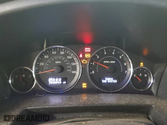 ✅ 2010 Jeep Commander Sport • VIN: 1J4RG4GK1AC132194 • Lot: 59276295. Listed on Copart with 268,856 mi. Free auction sales archive from the USA and detailed vehicle history report at DreamBid. Image 9.