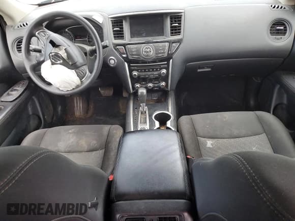 ✅ 2020 Nissan Pathfinder S • VIN: 5N1DR2AM9LC651324 • Lot: 60537905. Wystawiony na Copart z przebiegiem 172 925 mil. Bezpłatny archiwum sprzedaży aukcyjnych z USA i szczegółowy raport historii pojazdu na DreamBid. Zdjęcie 8.