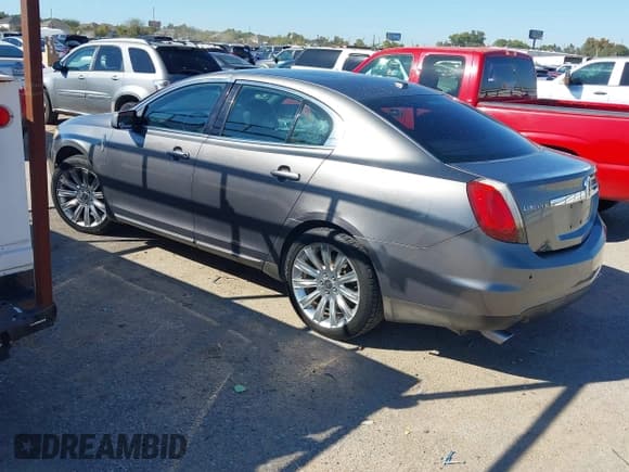 ✅ 2011 Lincoln MKS • VIN: 1LNHL9DR9BG606104 • Lot: 43624195. Listed on IAAI with 257,088 mi. Free auction sales archive from the USA and detailed vehicle history report at DreamBid. Image 3.
