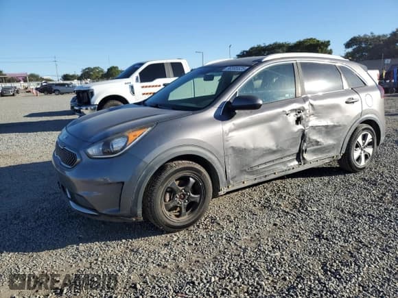 ✅ 2018 Kia Niro LX • VIN: KNDCB3LC7J5132823 • Lot: 90385525. Listed on Copart with 240,417 mi. Free auction sales archive from the USA and detailed vehicle history report at DreamBid. Image 1.