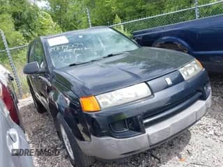 2003 Saturn VUE z VIN 5GZCZ23D83S827264, wystawiony jako IAAI lot #39374004 z przebiegiem 195 985 mil mil oraz . Historia ofert i sprzedaży dostępna na DreamBid. Obrazek 1.