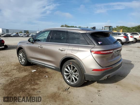 ✅ 2020 Lincoln Corsair Standard • VIN: 5LMCJ1C90LUL28194 • Lot: 70949373. Wystawiony na Copart z przebiegiem 44 195 mil. Bezpłatny archiwum sprzedaży aukcyjnych z USA i szczegółowy raport historii pojazdu na DreamBid. Zdjęcie 2.