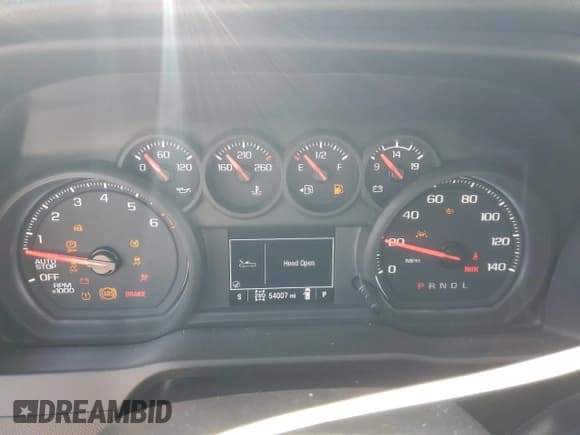 ✅ 2022 Chevrolet Silverado 1500 Custom • VIN: 1GCRDBEK9NZ642835 • Лот: 51767975. Опубликован ранее на Copart с пробегом 54 007 миль. Бесплатный доступ к архиву аукционных продаж из США и подробный отчёт об истории автомобиля на DreamBid. Изображение 9.