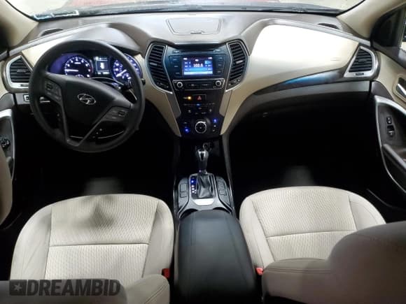 ✅ 2018 Hyundai Santa Fe 2.4L • VIN: 5XYZT3LB7JG560882 • Лот: 90848945. Опубликован ранее на Copart с пробегом 134 050 миль. Бесплатный доступ к архиву аукционных продаж из США и подробный отчёт об истории автомобиля на DreamBid. Изображение 8.