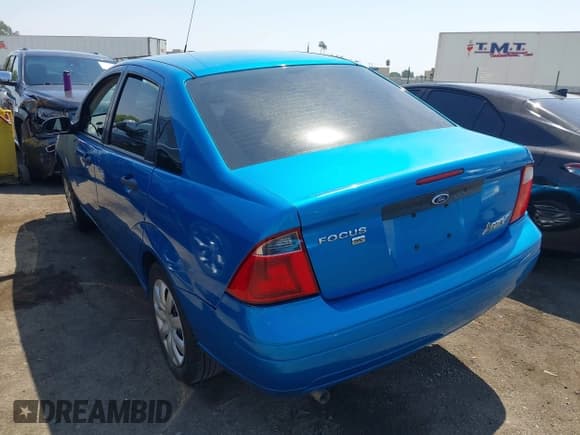 ✅ 2007 Ford Focus S • VIN: 1FAHP34N57W157378 • Lot: 43121550. Listed on IAAI with 76,057 mi. Free auction sales archive from the USA and detailed vehicle history report at DreamBid. Image 3.