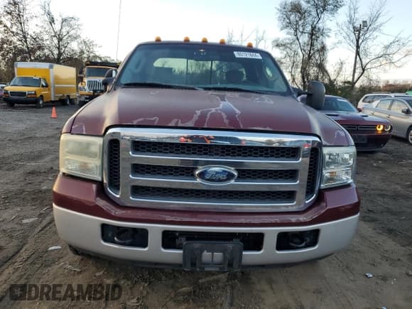 ✅ 2007 Ford F-250 XL • VIN: 1FTNX20567EA06262 • Lot: 80121844. Wystawiony na Copart z przebiegiem 113 572 mil. Bezpłatny archiwum sprzedaży aukcyjnych z USA i szczegółowy raport historii pojazdu na DreamBid. Zdjęcie 5.