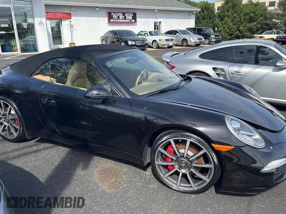 ✅ 2013 Porsche 911 Carrera S • VIN: WP0CB2A97DS154165 • Lot: 56958415. Listed on Copart with 99,999 mi. Free auction sales archive from the USA and detailed vehicle history report at DreamBid. Image 1.