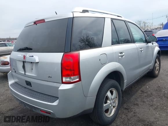 ✅ 2007 Saturn VUE V6 • VIN: 5GZCZ53407S824009 • Lot: 42026682. Wystawiony na IAAI z przebiegiem 114 976 mil. Bezpłatny archiwum sprzedaży aukcyjnych z USA i szczegółowy raport historii pojazdu na DreamBid. Zdjęcie 4.