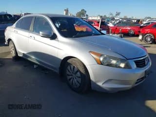 ✅ 2010 Honda Accord LX • VIN: 1HGCP2F33AA188287 • Лот: 43577461. Опубликован ранее на IAAI с пробегом 95 685 миль. Бесплатный доступ к архиву аукционных продаж из США и подробный отчёт об истории автомобиля на DreamBid. Изображение 1.