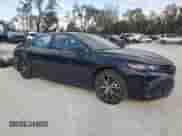 2022 Toyota Camry SE with VIN 4T1S11AK5NU657982, listed as a Copart auction lot 47242495 with 27,128 mi miles and Non repairable. Bid and sale history available at DreamBid. Image 4.