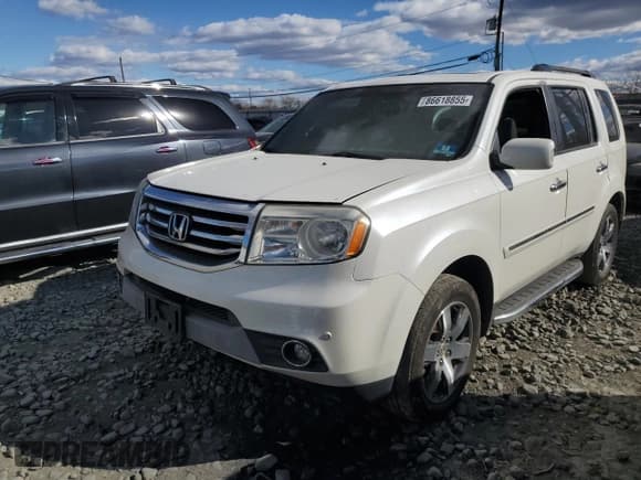 ✅ 2012 Honda Pilot Touring • VIN: 5FNYF4H92CB018131 • Lot: 86618855. Wystawiony na Copart z przebiegiem 148 476 mil. Bezpłatny archiwum sprzedaży aukcyjnych z USA i szczegółowy raport historii pojazdu na DreamBid. Zdjęcie 1.