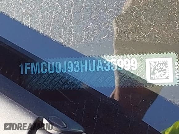 ✅ 2017 Ford Escape Titanium • VIN: 1FMCU0J93HUA35999 • Лот: 43519028. Опубликован ранее на IAAI с пробегом 63 906 миль. Бесплатный доступ к архиву аукционных продаж из США и подробный отчёт об истории автомобиля на DreamBid. Изображение 18.