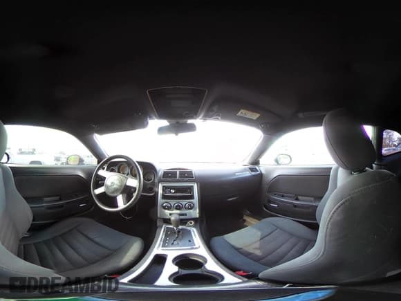 ✅ 2010 Dodge Challenger SE • VIN: 2B3CJ4DV4AH240643 • Lot: 40312016. Wystawiony na IAAI z przebiegiem 172 948 mil. Bezpłatny archiwum sprzedaży aukcyjnych z USA i szczegółowy raport historii pojazdu na DreamBid. Zdjęcie 19.