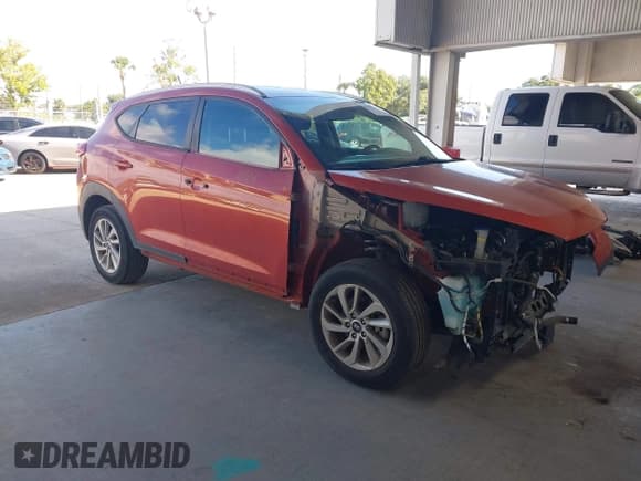 ✅ 2016 Hyundai Tucson SE • VIN: KM8J33A45GU225561 • Лот: 43488125. Опубликован ранее на IAAI с пробегом 57 830 миль. Бесплатный доступ к архиву аукционных продаж из США и подробный отчёт об истории автомобиля на DreamBid. Изображение 1.