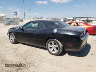 ✅ 2017 Dodge Challenger SXT • VIN: 2C3CDZAG4HH561217 • Lot: 74090864. Wystawiony na Copart z przebiegiem 76 425 mil. Bezpłatny archiwum sprzedaży aukcyjnych z USA i szczegółowy raport historii pojazdu na DreamBid. Zdjęcie 2.