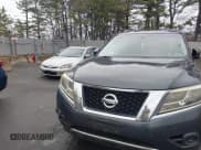 ✅ 2013 Nissan Pathfinder Platinum • VIN: 5N1AR2MM0DC673700 • Lot: 41984340. Wystawiony na IAAI z przebiegiem 148 815 mil. Bezpłatny archiwum sprzedaży aukcyjnych z USA i szczegółowy raport historii pojazdu na DreamBid. Zdjęcie 6.