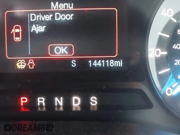 ✅ 2018 Ford Explorer • VIN: 1FM5K8BH0JGB18832 • Лот: 43887684. Опубликован ранее на IAAI с пробегом 144 118 миль. Бесплатный доступ к архиву аукционных продаж из США и подробный отчёт об истории автомобиля на DreamBid. Изображение 15.