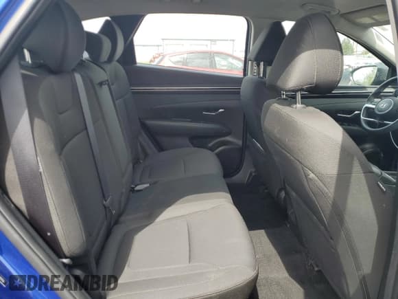 ✅ 2024 Hyundai Tucson SE • VIN: 5NMJACDE6RH299936 • Lot: 57892185. Wystawiony na Copart z przebiegiem 21 227 mil. Bezpłatny archiwum sprzedaży aukcyjnych z USA i szczegółowy raport historii pojazdu na DreamBid. Zdjęcie 11.