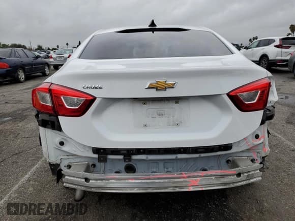 ✅ 2019 Chevrolet Cruze LS • VIN: 1G1BC5SM3K7153312 • Lot: 72824472. Listed on Copart with 50,368 mi. Free auction sales archive from the USA and detailed vehicle history report at DreamBid. Image 6.