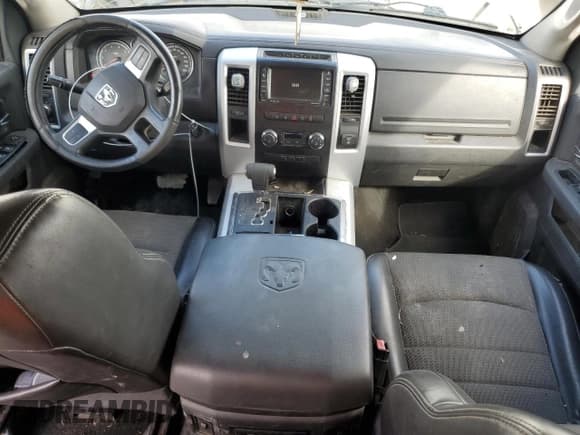 ✅ 2009 Dodge 1500 Sport • VIN: 1D3HB13T39S703531 • Lot: 83464904. Wystawiony na Copart z przebiegiem 295 023 mil. Bezpłatny archiwum sprzedaży aukcyjnych z USA i szczegółowy raport historii pojazdu na DreamBid. Zdjęcie 8.