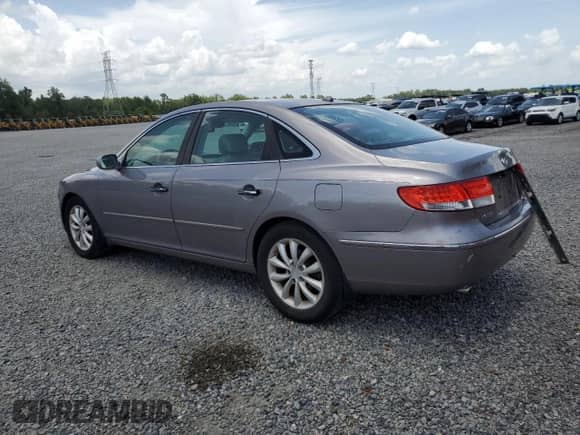 2007 Hyundai Azera SE с VIN KMHFC46FX7A216846, выставлен на аукционе Copart как лот 60035695 с пробегом 197 201 миль миль и Списание • Salvage title. История ставок и продаж доступна на DreamBid. Изображение 2.